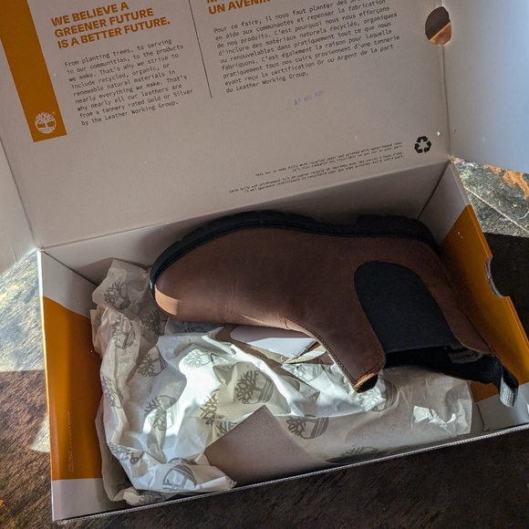 Women's timberland boots NWT - Picture 3 of 6